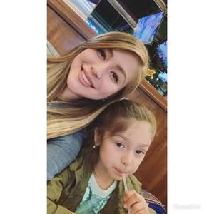 Meet your Posher, Alicia